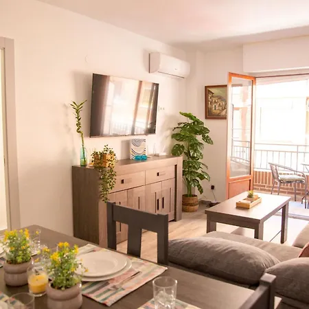Apartmán Pass The Keys Beachside Bliss: Chic 2-bed By The Sea *